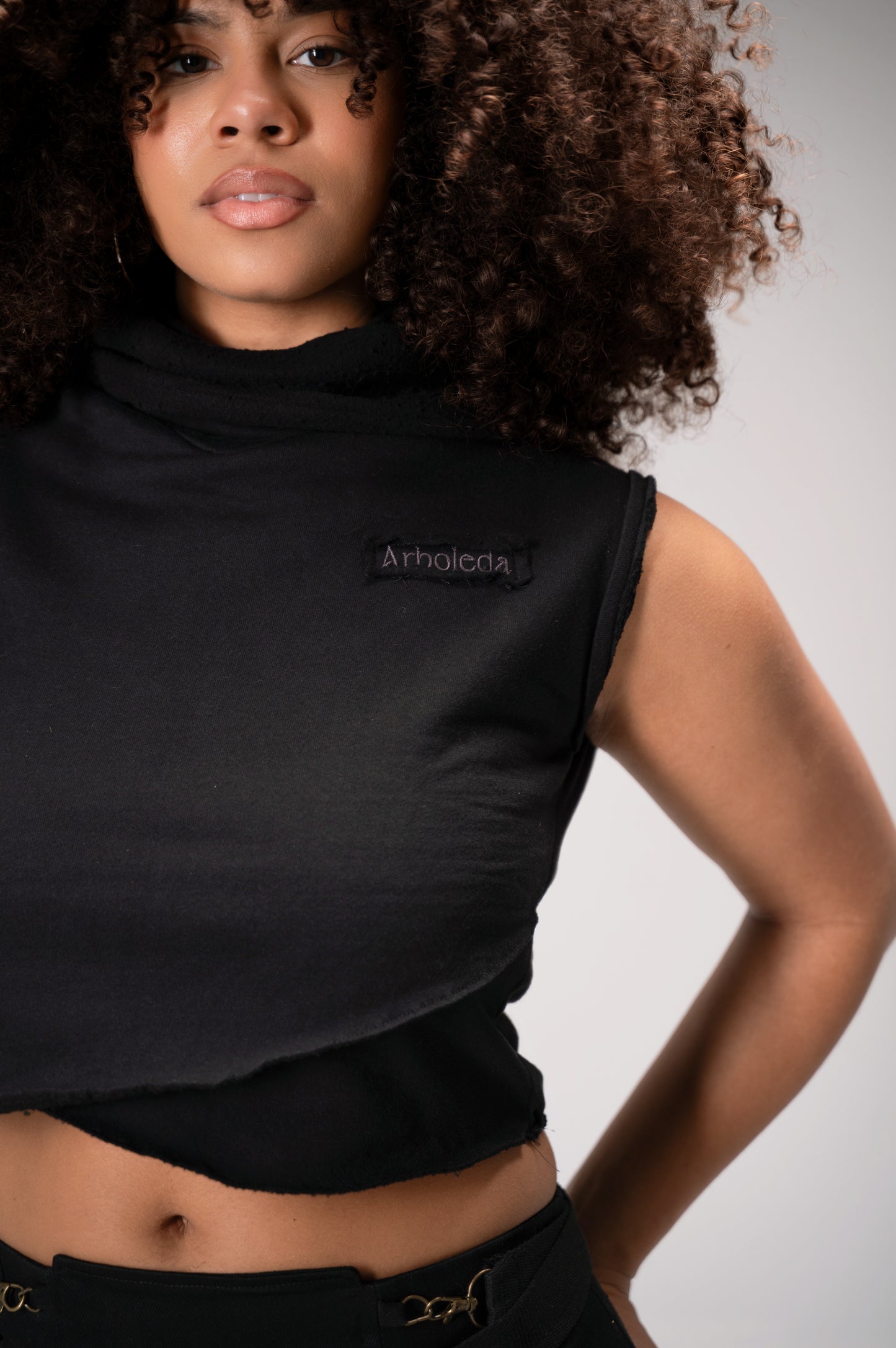 Coraza Crop Vest